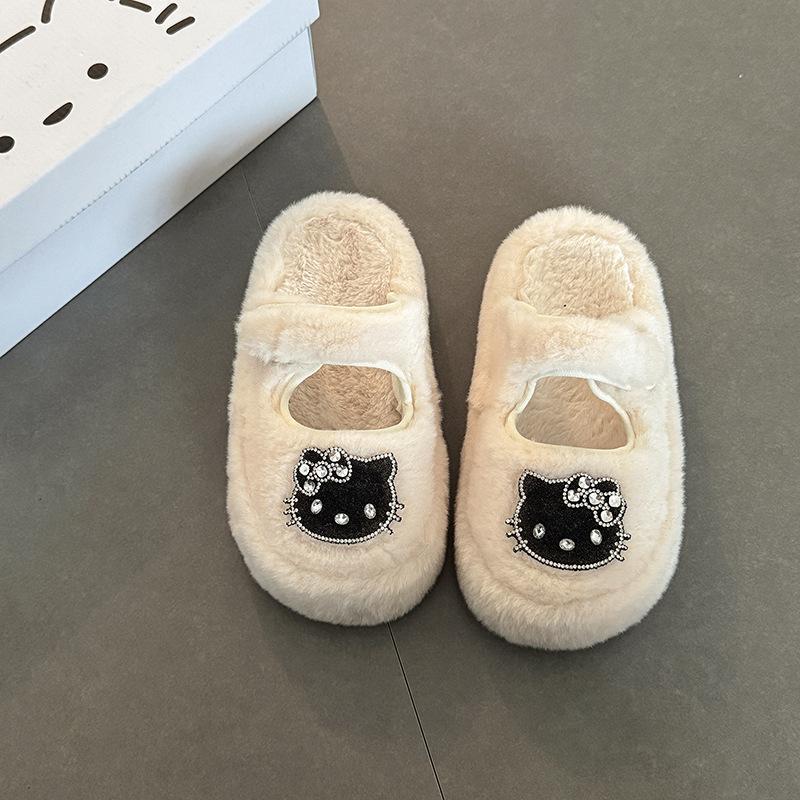 

Милые мультяшные плюшевые тапочки-полузвезды на толстой подошве Hello Kitty 2025 осень-зима новая уличная женская обувь в панк-стиле 40 белый