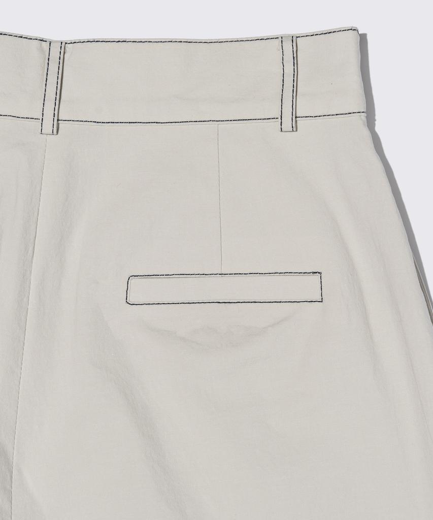 DEPASION High-Waisted Fluttered Wide Pants (Light Grey)