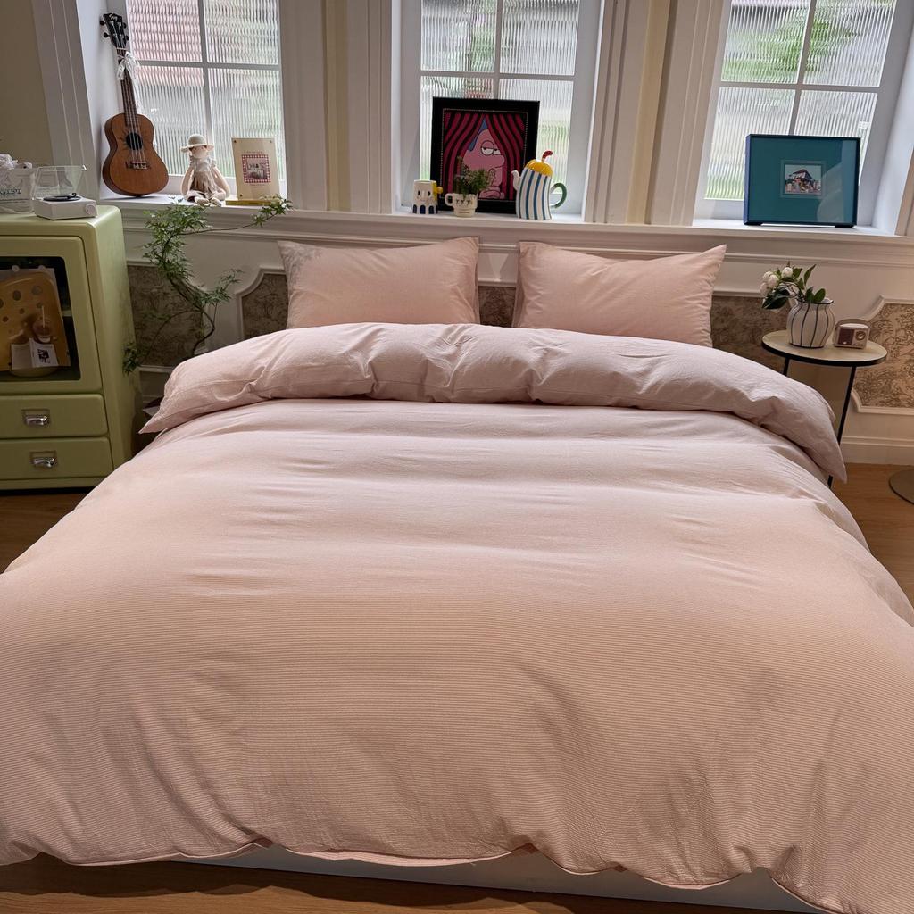 Washable Cotton Stripe Plaid Soft Bed Set: Includes Duvet Cover, Fitted Sheet & Pillowcases.