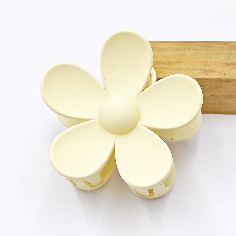 Frosted Flower Claw Hair Clip - Five-Petal Sunflower Updo Accessory