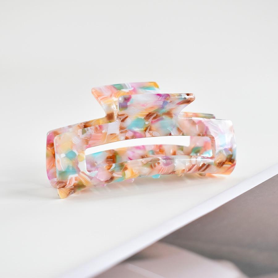 European & American Women’s Black & White Checkered Hair Clip - Large Acetate Acrylic Claw for Bun Hairstyles