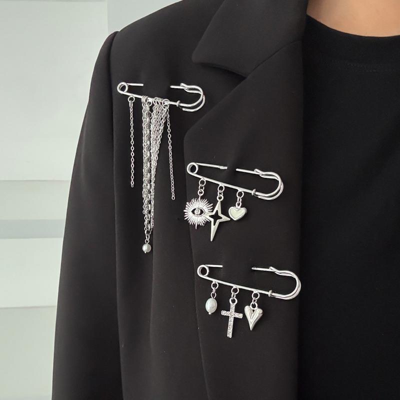 3Pcs/Set Heart Metal Tassel Chain Brooch Retro Design Suit Pin Pendant Fixed Pin Party Accessories Gifts