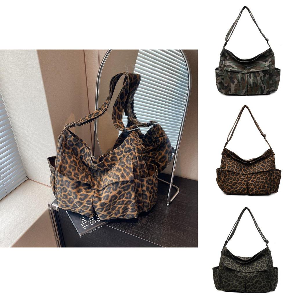 Camouflage Canvas Tote Bag With Leopard Pattern And Zipper Closure For Casual Outings