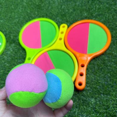 Disc Paddle Toss and Catch Ball Set Tennis Style Throwing Toy Ball Suction Cup Ball  Outdoor Use