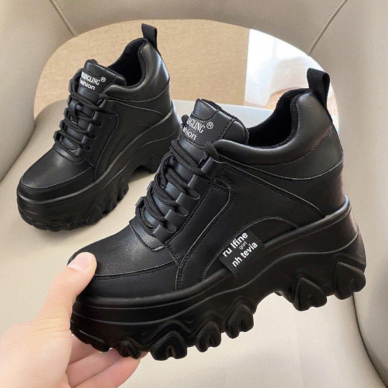 Fashion 2025 Top Quality Leather Platform Shoes Woman Casual Sneakers Women Causal Shoes Round Toe Brand Luxury Dad Shoes
