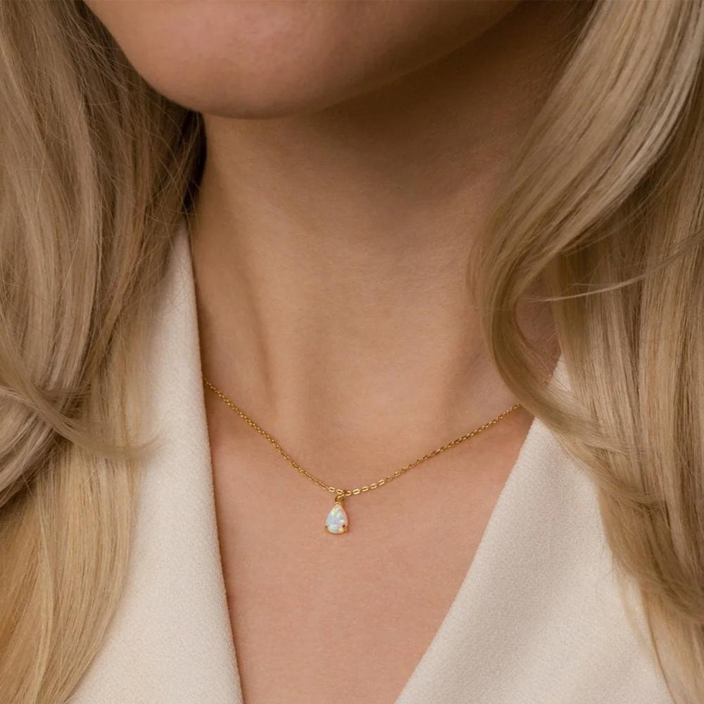 eManco Hot Sale Shiny Crystal Necklace Stainless Steel Teardrop Zirconia Pendant Women's Birthstone Collarbone Chain Wholesale