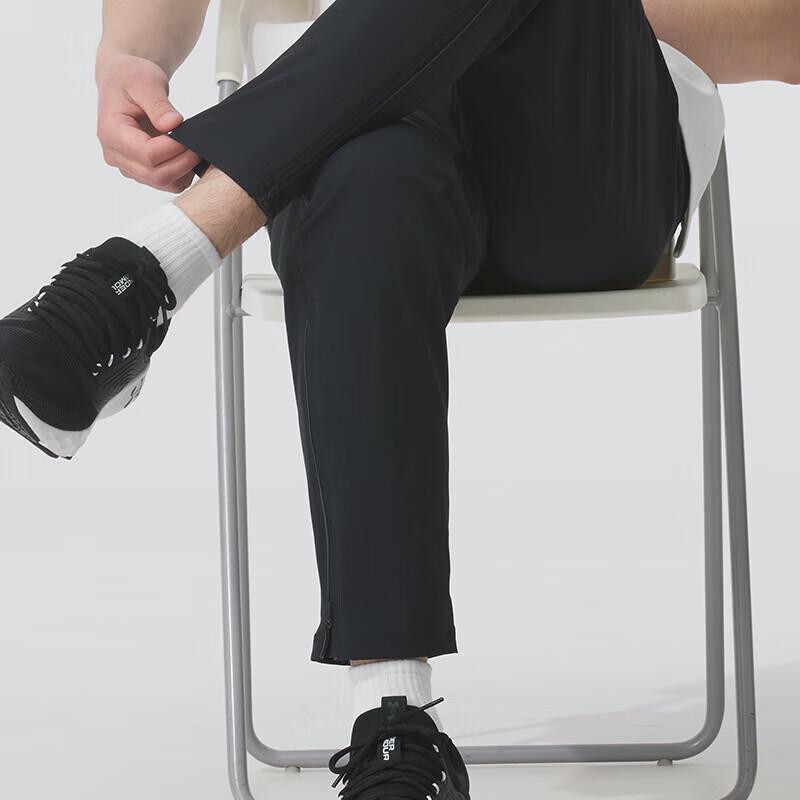 Under Armour Men's Quick-Dry Woven Training Pants