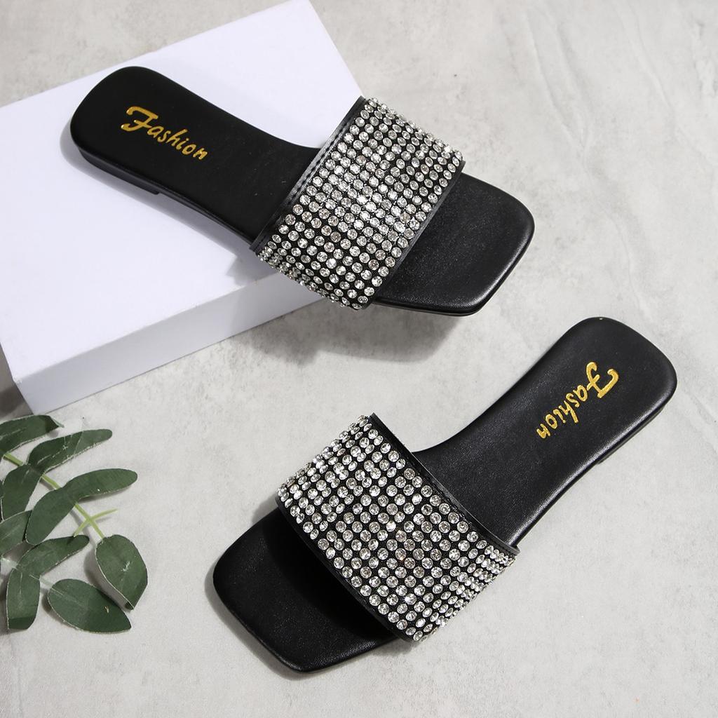 Fashion Fashion Crystal Summer Women Slippers 2025 Colorful Rhinestone Flat Sandals for Woman Comfort Non Slip Beach Slides Flip Flops