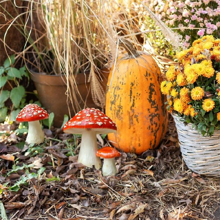 Whimsical Forest Mushroom Stakes Cottage Yard Sign Lawn Ornaments Suitable For Easy Installation In Gardens Flower Beds