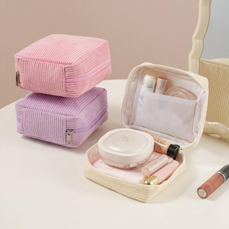 Porte-serviettes hygiéniques Sac de rangement de voyage avec fermeture éclair Pochette compacte Discrète pour femmes Organisateur de produits d'hygiène féminine Étui portable Réutilisable