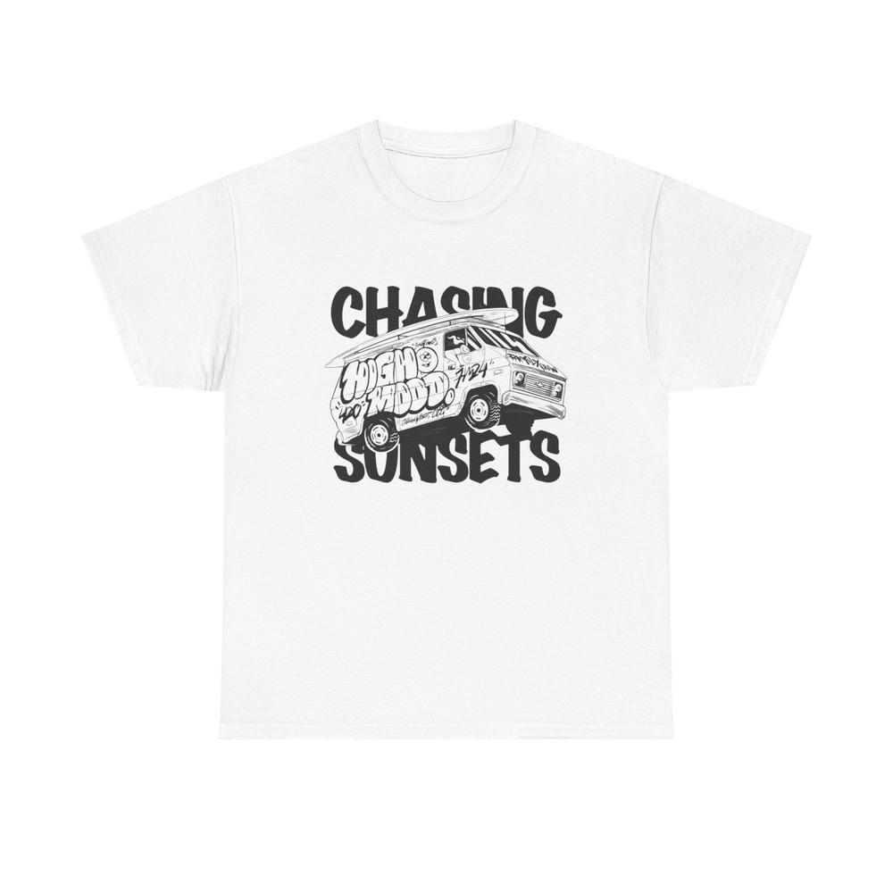 Chasing Sunsets Surfing Graphic T Shirt NEW Unisex Heavy Cotton Tee Unisex T-Shirt L