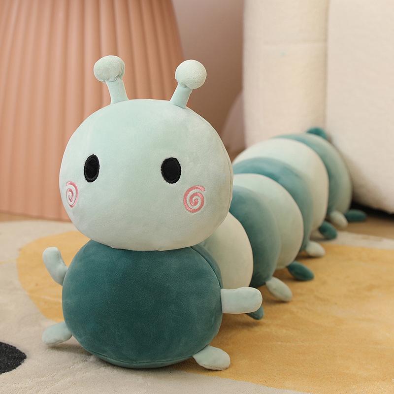 

Красочная плюшевая игрушка-подушка в виде гусеницы, симпатичные мальчик и девочка, спящие на кукольной кровати 80Cm