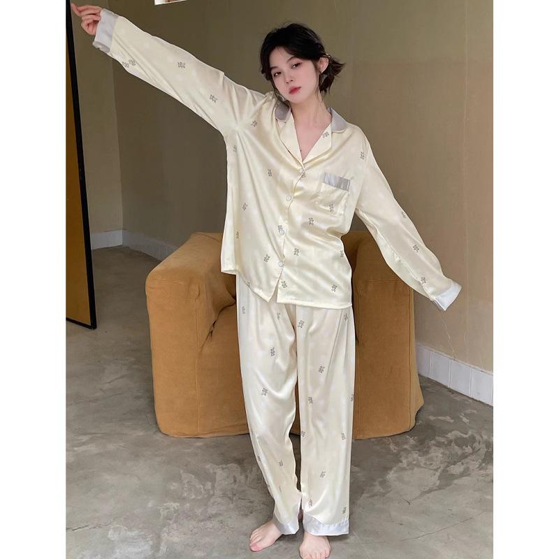 Spring High-End Bear Print Pajamas Women'S Cardigan Ice Silk Trousers Loungewear Two-Piece Set