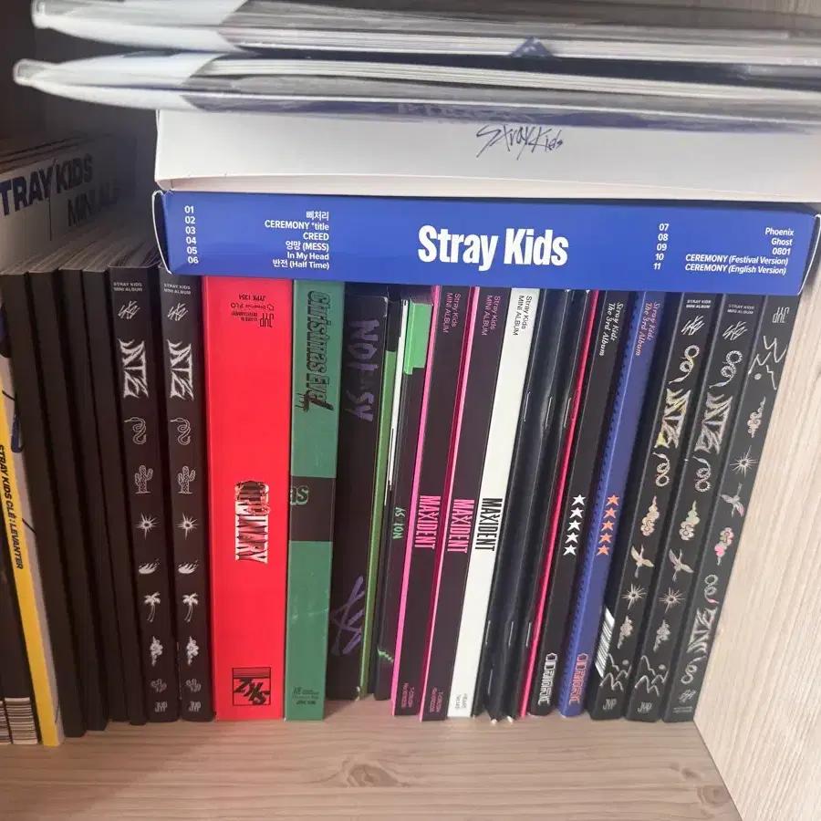 Stray Kids SKZ Album, Versiegeltes Album, Riryoku Postkarten Verkauf