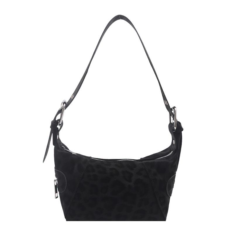 Niche design bag women s winter new versatile shoulder bag casual baguette bag foreign style underarm bag