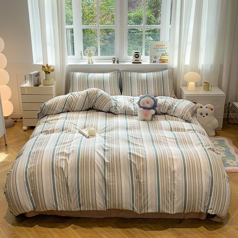 Water Wash Cotton 4 Piece Bedding Set Simple Striped Duvet Cover Bed Sheet Fitted Sheet And Pillow Cases Two Piece Set
