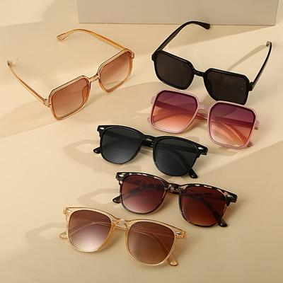 6Pcs Women's Classic Color Matching Simple Retro High-End Classic Accessories Mixed Frame Bestie Gift Set Glasses
