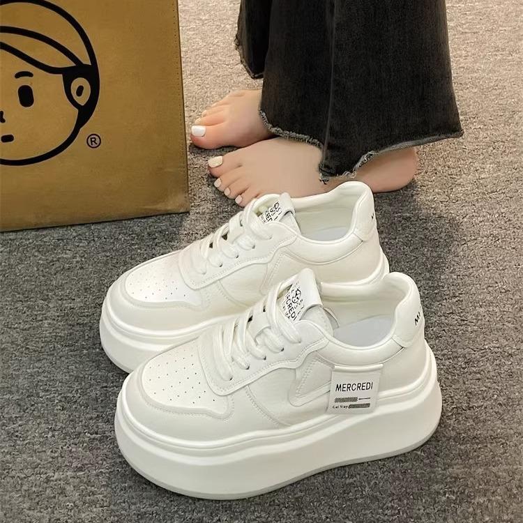 Cabelo liso verão novos sapatos esportivos design de nicho mostra sapatos de sola alta grossa