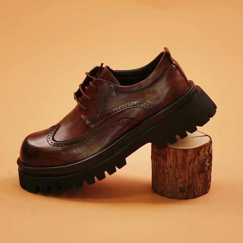 Fashion British Style Men's Block Shoes Thick Soled Durable for Office Interviews Formal Shoes Retro Brown Men's Shiny Leather Shoes