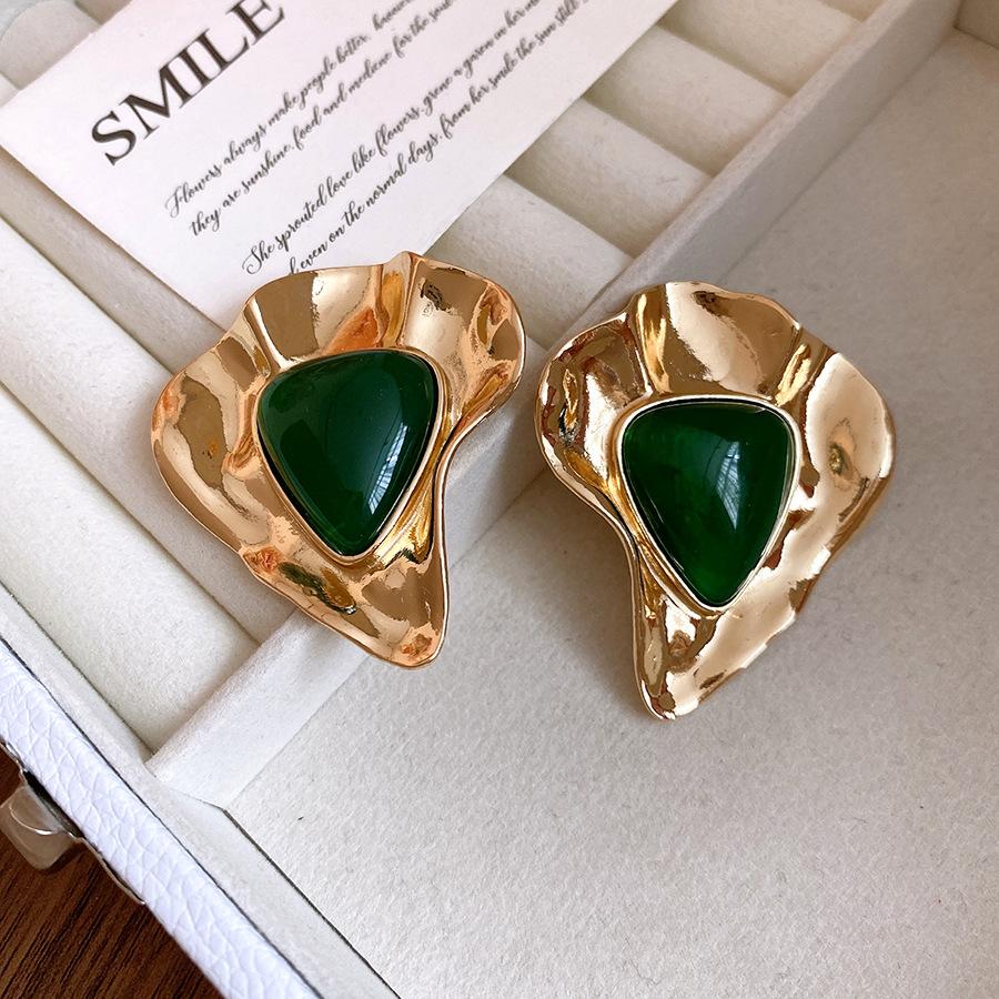 Vintage Resin Earrings Retro Elegant Jewelry