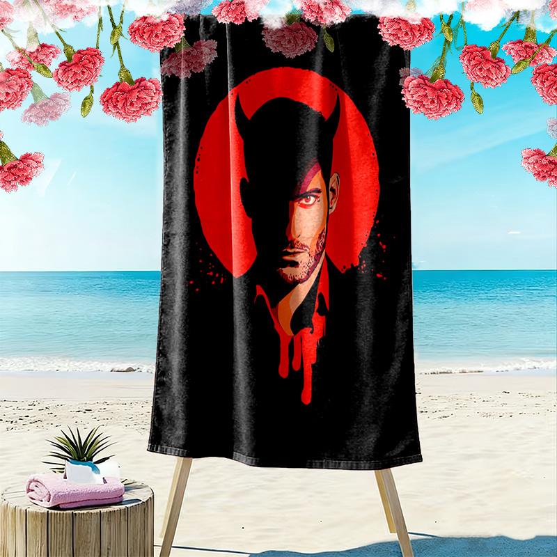 Passionate Embrace: Love's Intensity Beach Towel Soft Portable for Travel Quick-drying Swim Towel Seaside Swim Beach Towel Travel and Vacation Towels