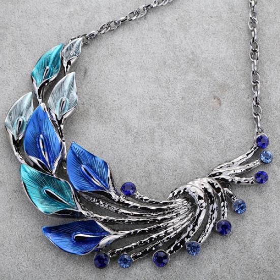 Retro Tibetan Leaf Peacock Crystal Rhinestone Drop Earrings Short Necklace Set