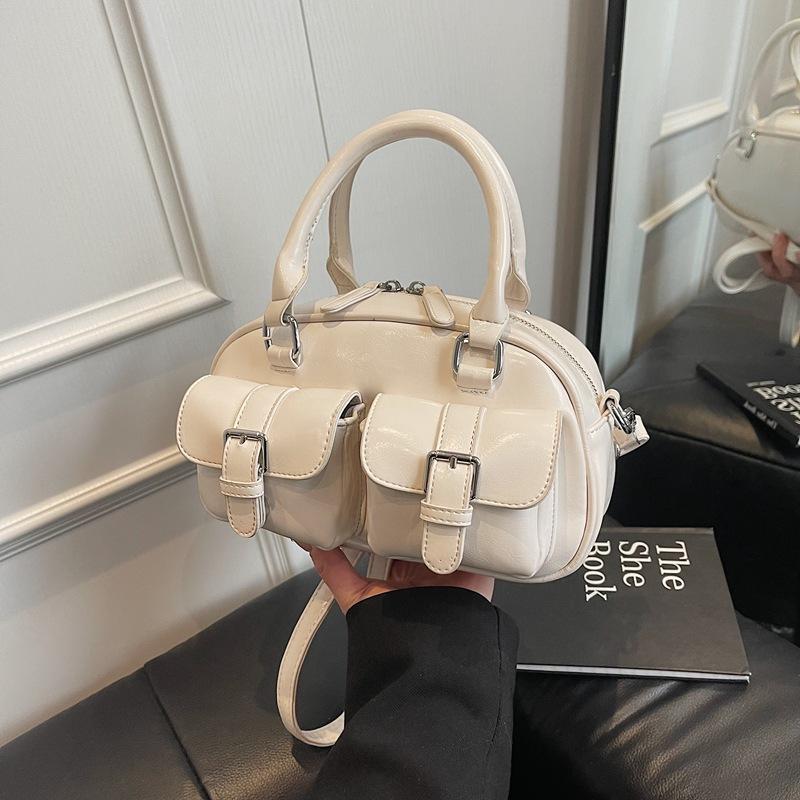 Premium handbag women s 2025 spring new fashion trend bowling bag retro simple messenger bag