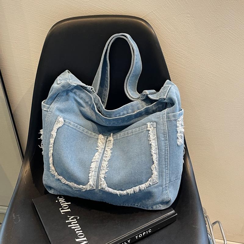 Neue personalisierte Denim-Umhängetasche mit rohem Rand und Tasche, vielseitige Studententasche, lässiger Rucksack mit großem Fassungsvermögen