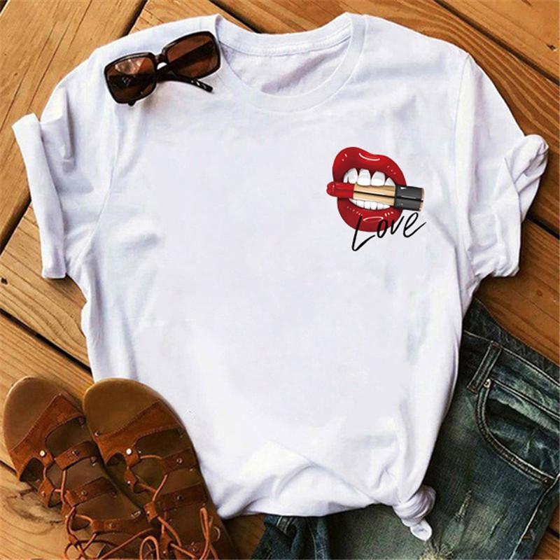 Korean Fashion Vintage Lip Graphic Women T-Shirt Goth 90S Summer Tees Loose White O-Neck Short Sleeve Y2K Tops Harajuku Blouses