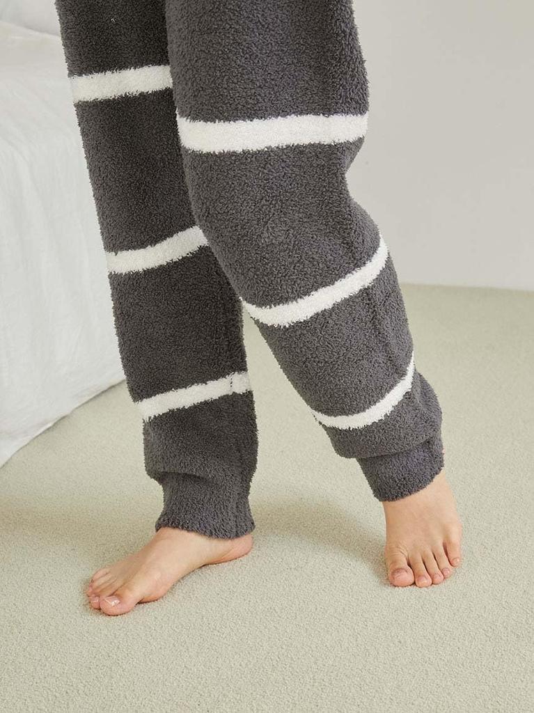 Gelato Pique Powder Logo JQD Pullover and Long Pants Set CGRY (PWNT245096) Women's