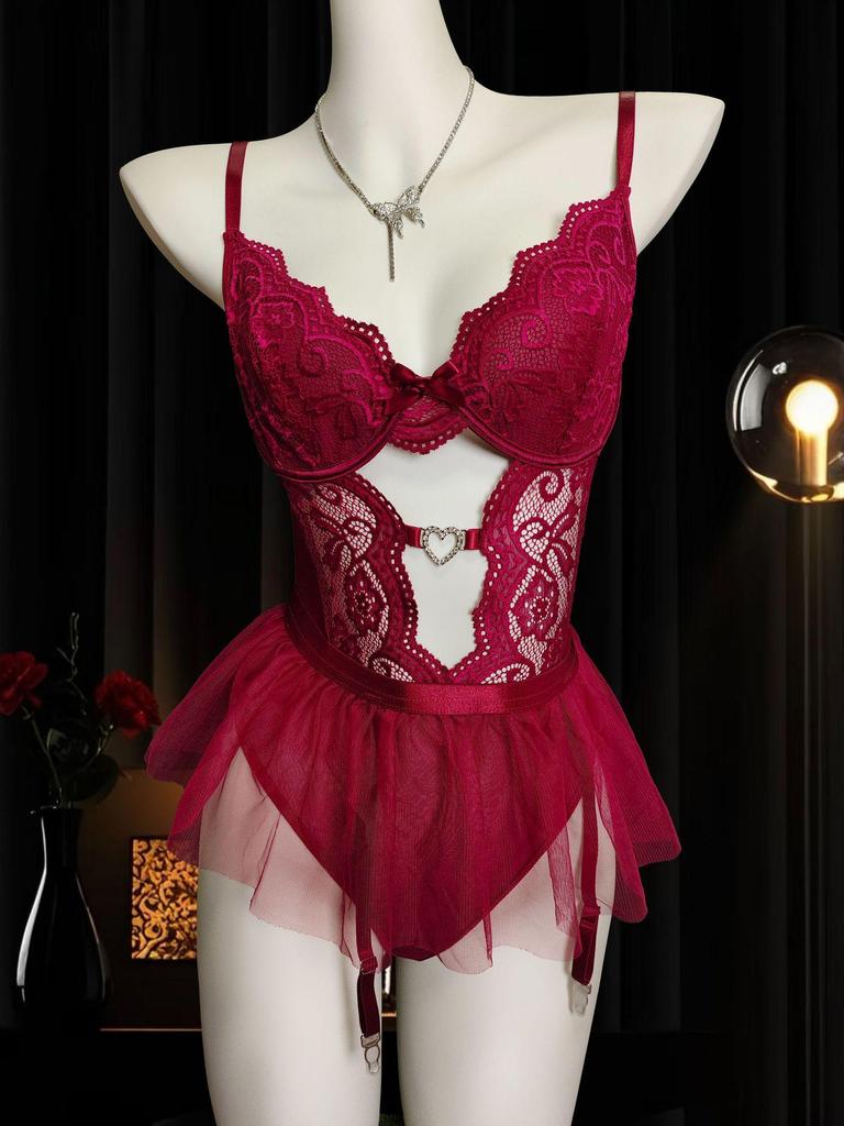 European & American Sexy Lingerie Set: Hollow-Out Bodysuit with Erotic Puffy Skirt