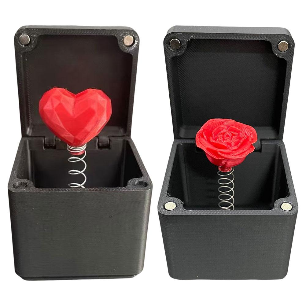 

Элегантная коробка-сюрприз с розами и сердечками, идеально подходящая для романтических подарков на День святого Валентина, годовщины и дни рождения 1.97x1.97x1.97inch