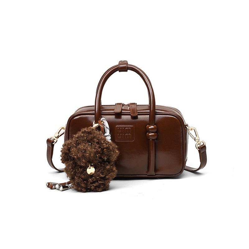 2025 New Autumn Winter Crossbody Bag Handheld Fashion Women's Bag 2025 Small Tote Bag Single Shoulder Pillow Bag Box Bag