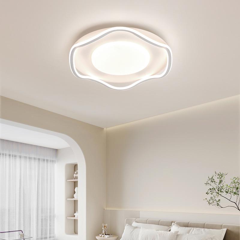 Nordic Cream Cloud Ceiling Light for Bedroom and Dining Room