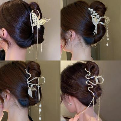 New Luxury Shiny Rhinestone Pearl Hair Clips Trendy Metal Butterfly Tassel Hair Claw Hairgrip Large Barrettes for Women Hair Accessories Jewelry