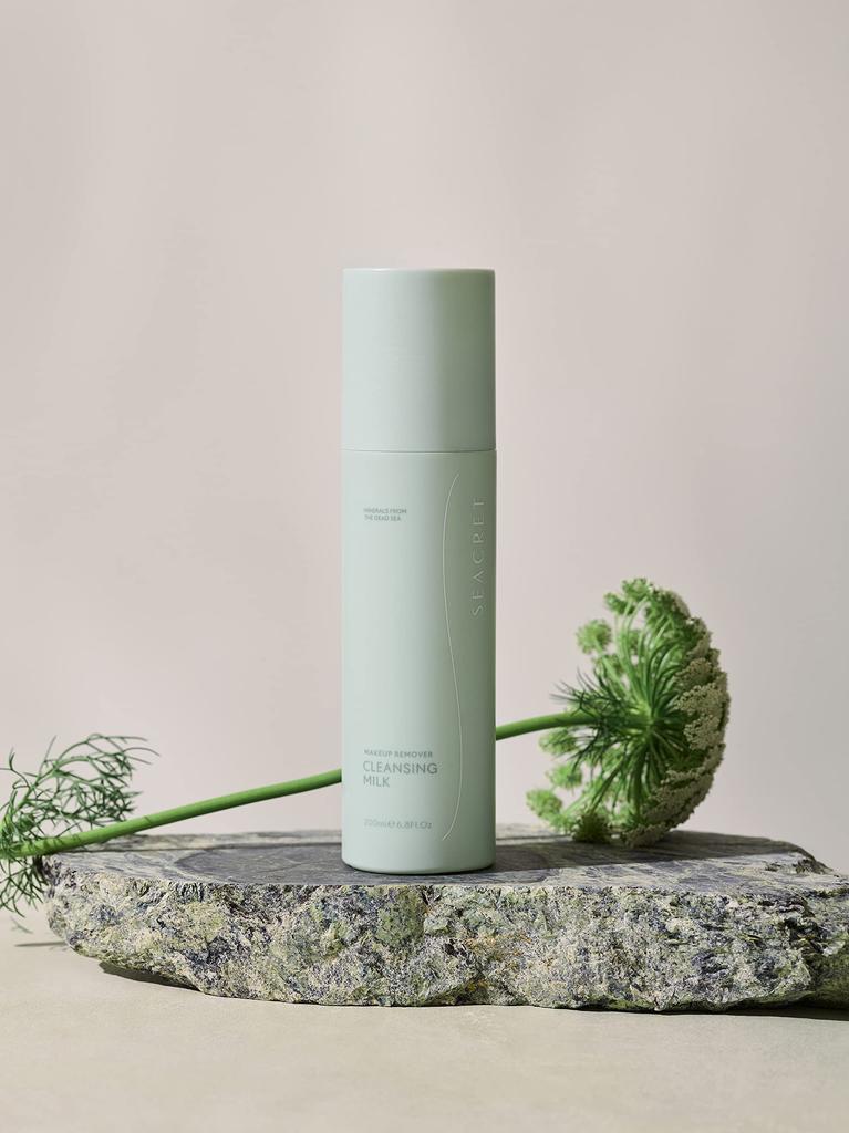 SEACRET Secret Cleansing a gentle cleanser for sensitive formulated with natural ingredients Milk, skin,