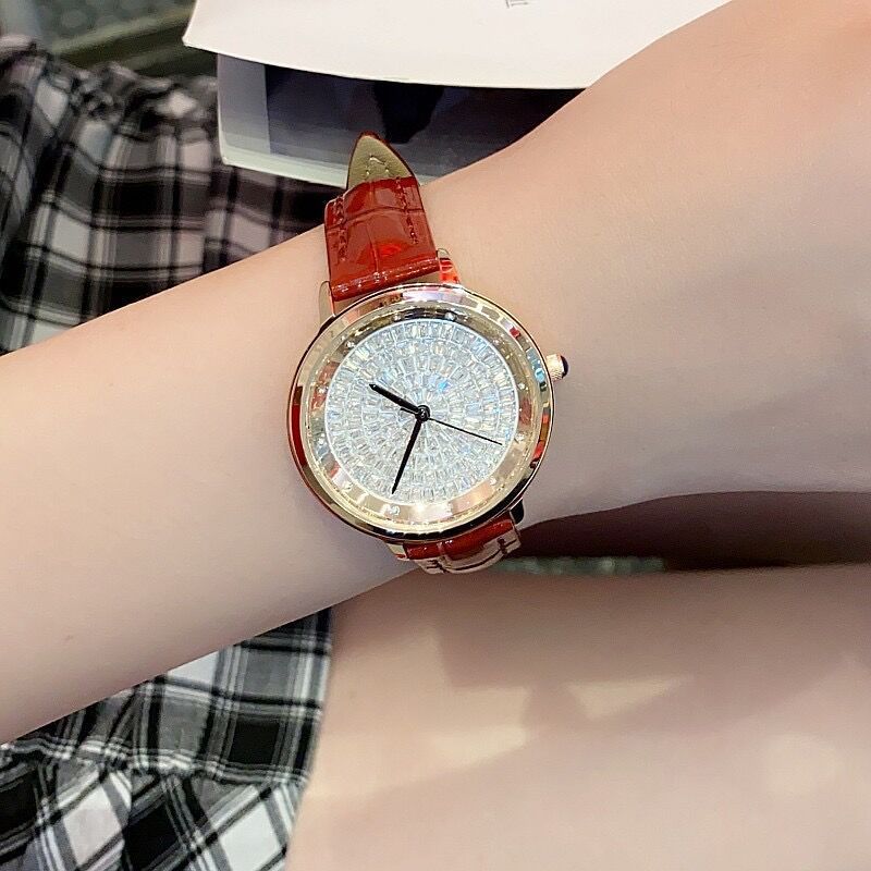 Fashion Strap Diamond Watch Ladies Full Diamond Watch Feminine Leather Strap Rose Gold Diamond Face Diamond