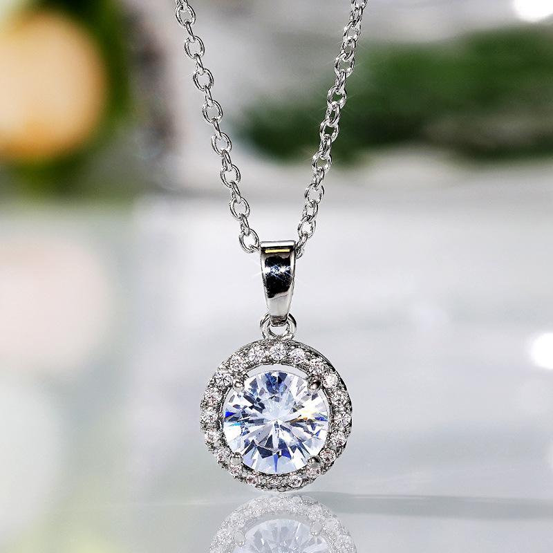 Silver Plated Round CZ Halo Pendant Necklace, Elegant Sparkling Solitaire Cable Chain Necklace for Women