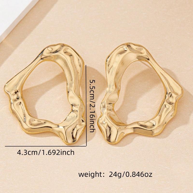 1 Pair Of European & American Geometric Asymmetrical Hollow Stud Earrings