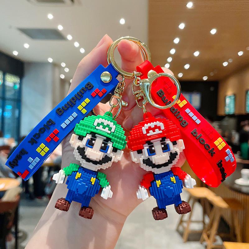 Kreativer Cartoon Mario Schlüsselanhänger Charmante PVC-Dekoration für Rucksack und Schlüssel