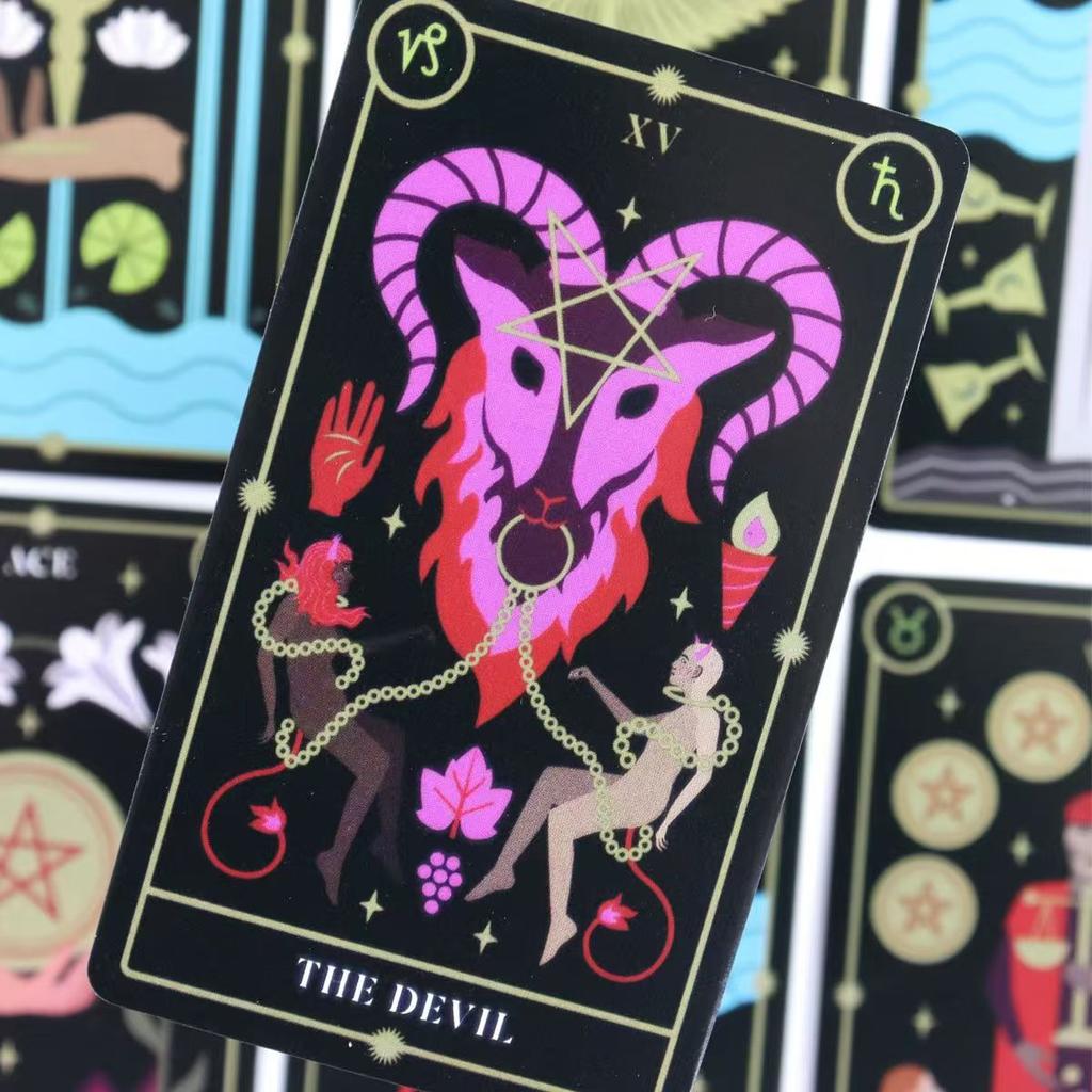 10,3*6 cm The Witch of The Forest's Tarot Magick Deck: 78 kort med guidebok for nybegynnere, forgylt svarte kanter