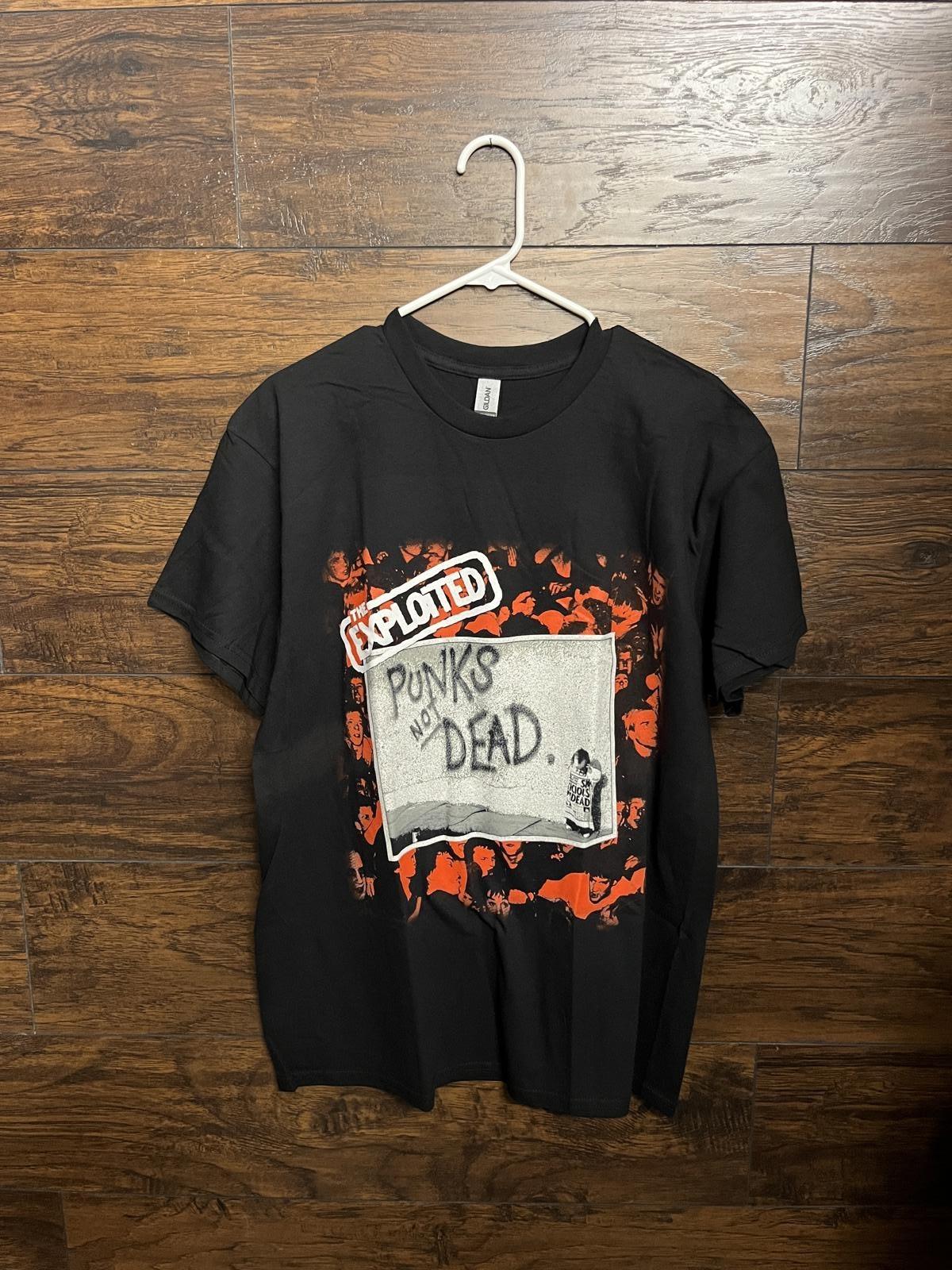 Band The Exploited T-shirt Punks Not Dead Spray Paint -L XL