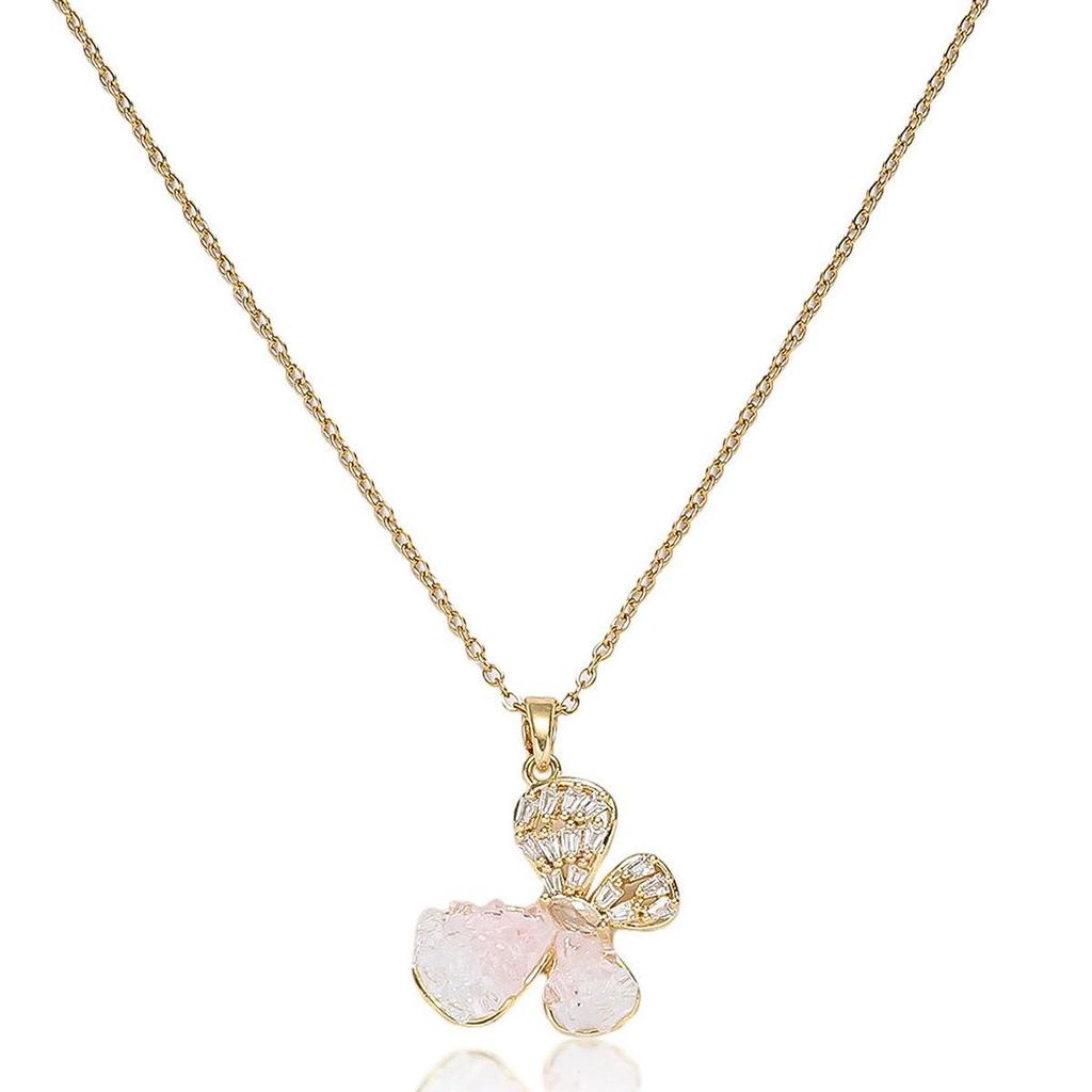 Butterfly Necklace with Color-Retaining Zircon - Fashionable, Versatile Women's Jewelry Accessory.