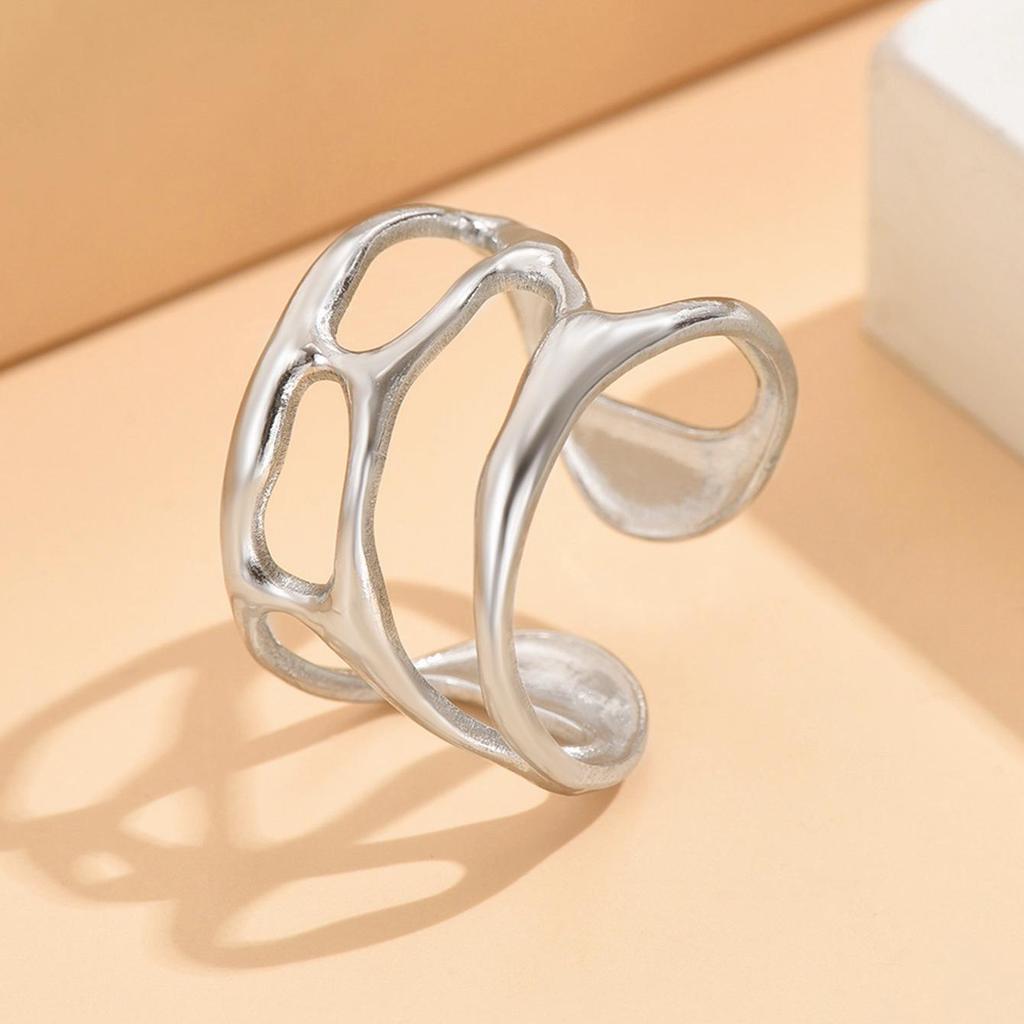 European Dark Style Adjustable Stainless Steel Open Ring for Women