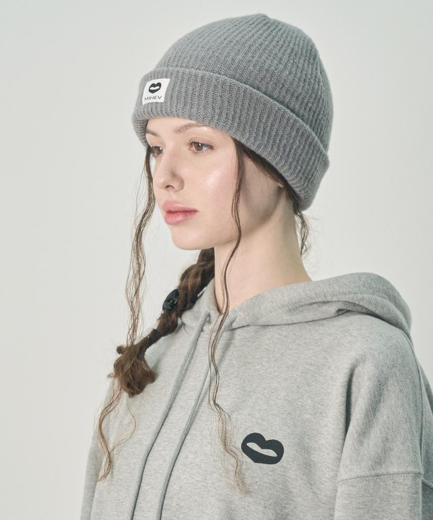 Mihebeu Classic Label Beanie Grey