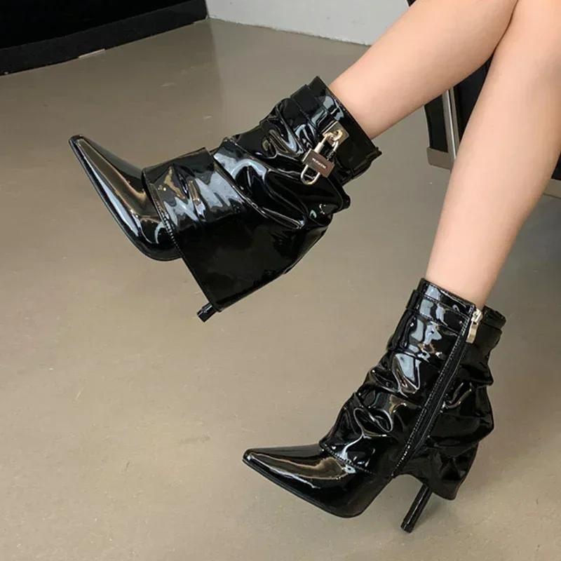 Fashion Luxury Pointed Toe Metal Lock Decoration Women's Boots  Fashion Pleated Patent Leather High Heels Zip Chelsea Boots for Women