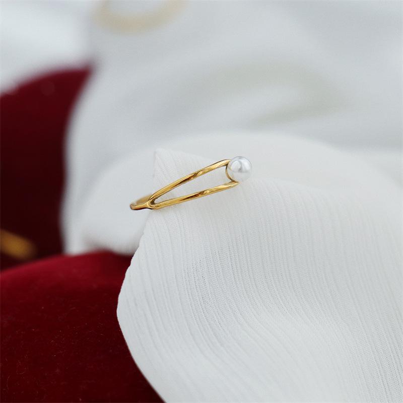 Geometric Pearl & Titanium Steel Hollow Ring for Women