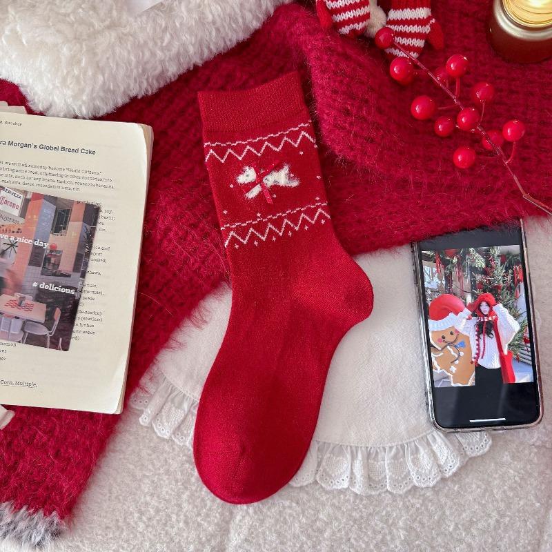 New Year's Wool Red Socks Thickened, Warm and Festive. Female Bow, Little Dog Fair Island Sweet Mid-calf for Autumn and Winter