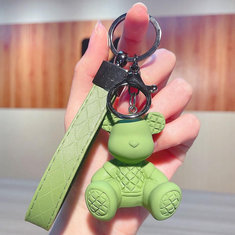 Neuer Süßer Schlüsselanhänger Anhänger Krawattenbär Anhänger für Damen Herren Tasche Autoschlüsselanhänger Flüssiger Bär Feine Schmuck Accessoires Paar Kinder Mädchen Geschenk