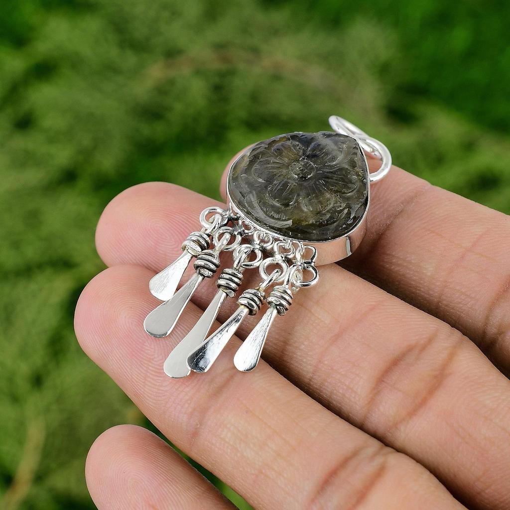Daughters Day Sale 925 Sterling Silver Natural Carved Labradorite Unique Pendant